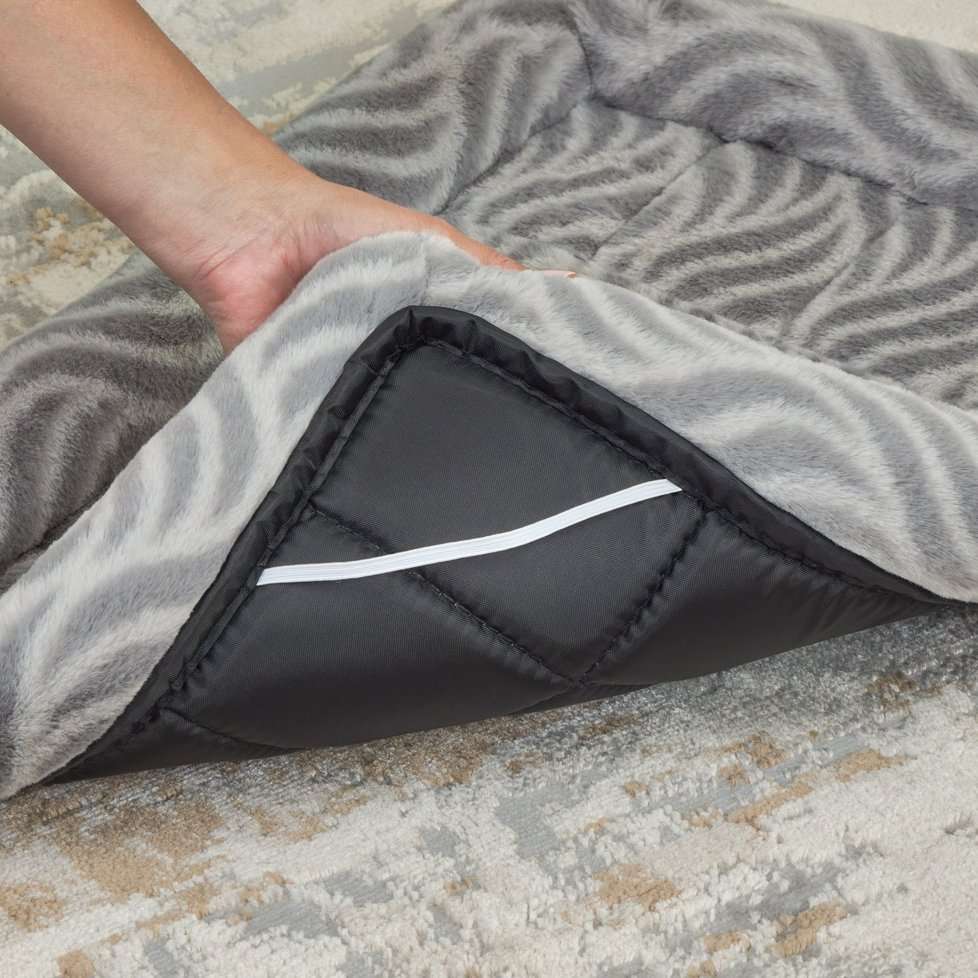 Лежанка MidWest Deluxe Wave Bed для собак и кошек меховая (серая)